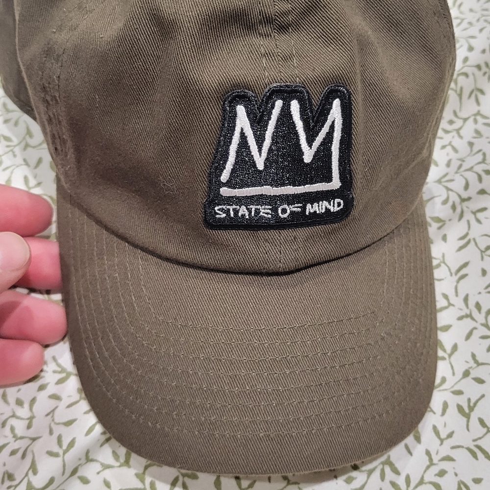 NY STATE OF MIND
Radiant Brand Dad Hat
Unisex